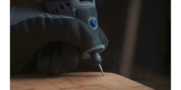 Гравировальный резец 2,4 мм (107) Dremel 26150107JA